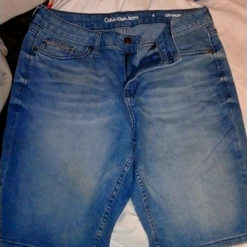 Calvin Klein city shorts